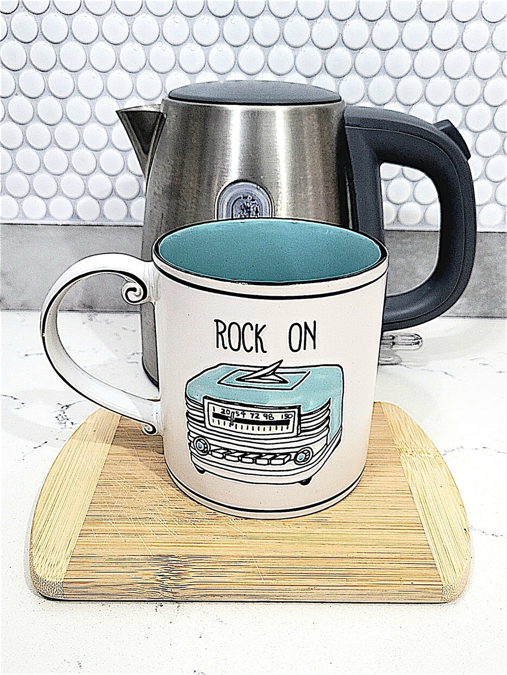 Spectrum Designz Rock On Blue-Turquoise Ceramic 21 oz Mug Retro ICON Radio